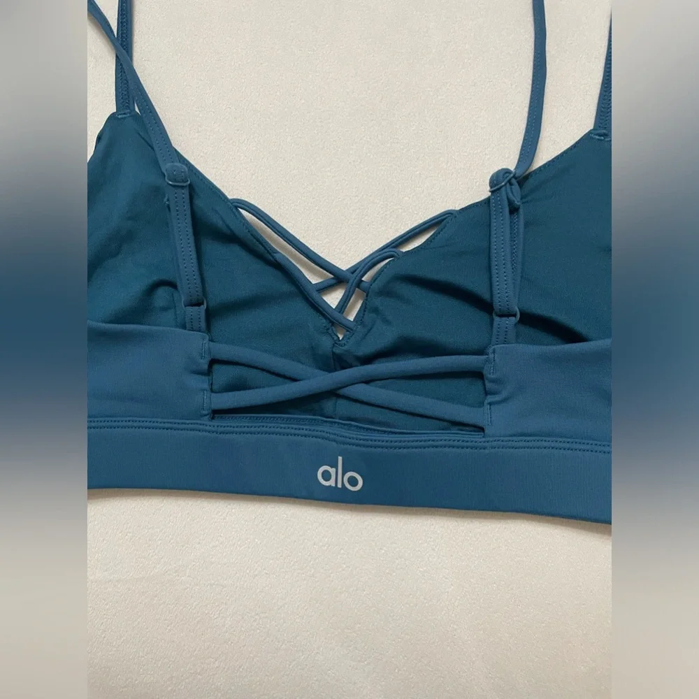 NWOT Alo Yoga Interlace Sports Bra Legion Blue Size S